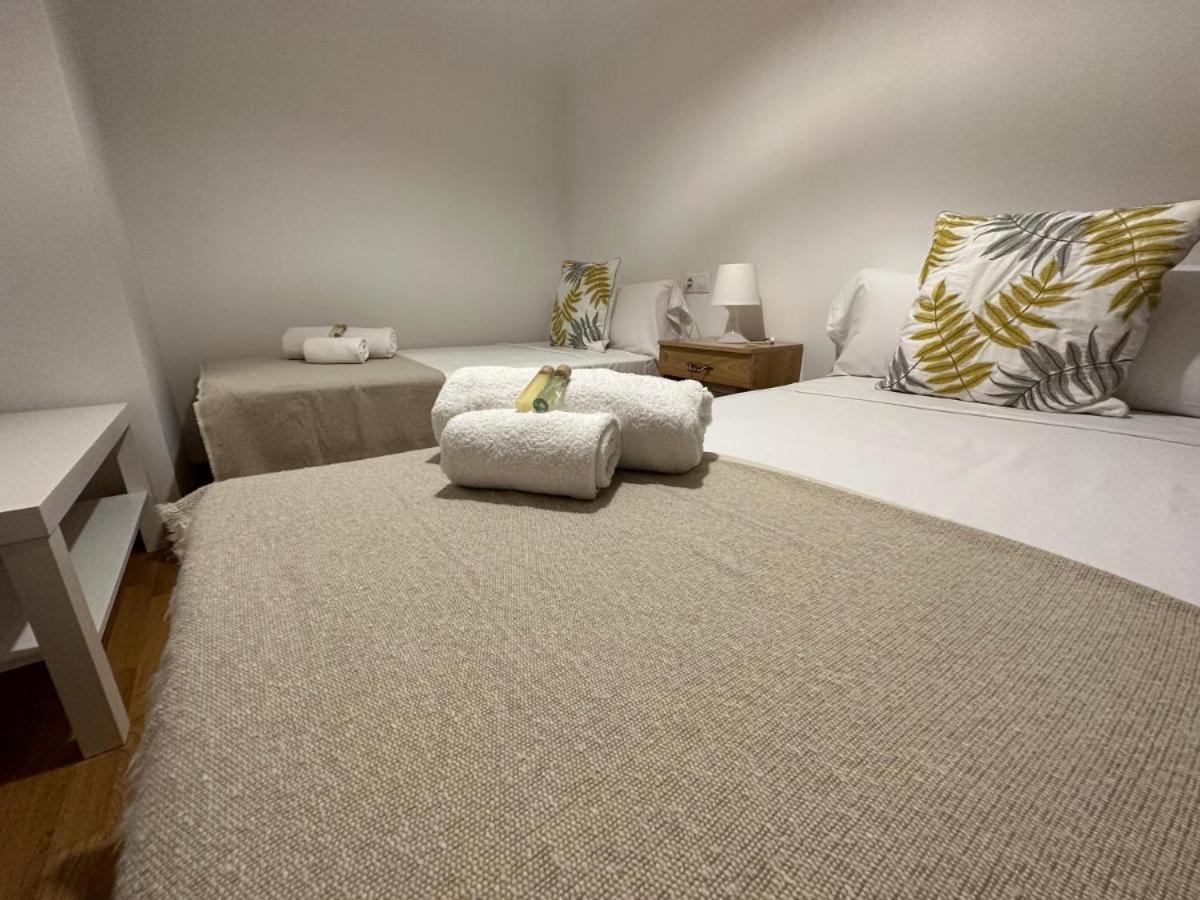 Sunrise Terrace Apartment Sarria Bagian luar foto