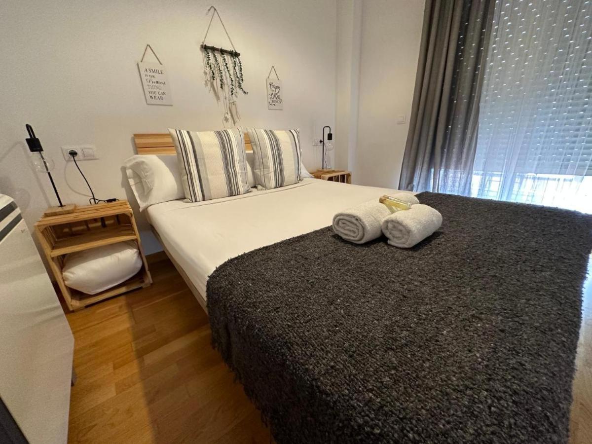 Sunrise Terrace Apartment Sarria Bagian luar foto